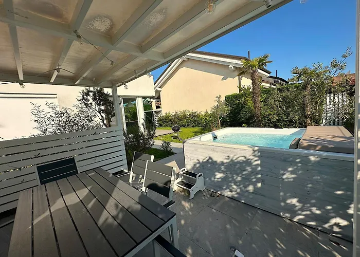 Jesolo Beach Villa * 利多迪迪耶索洛